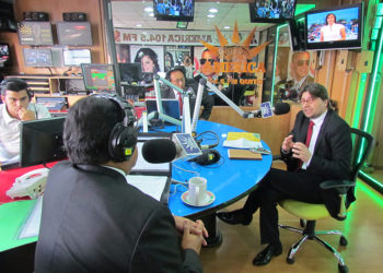 Entrevista en Radio América Estéreo