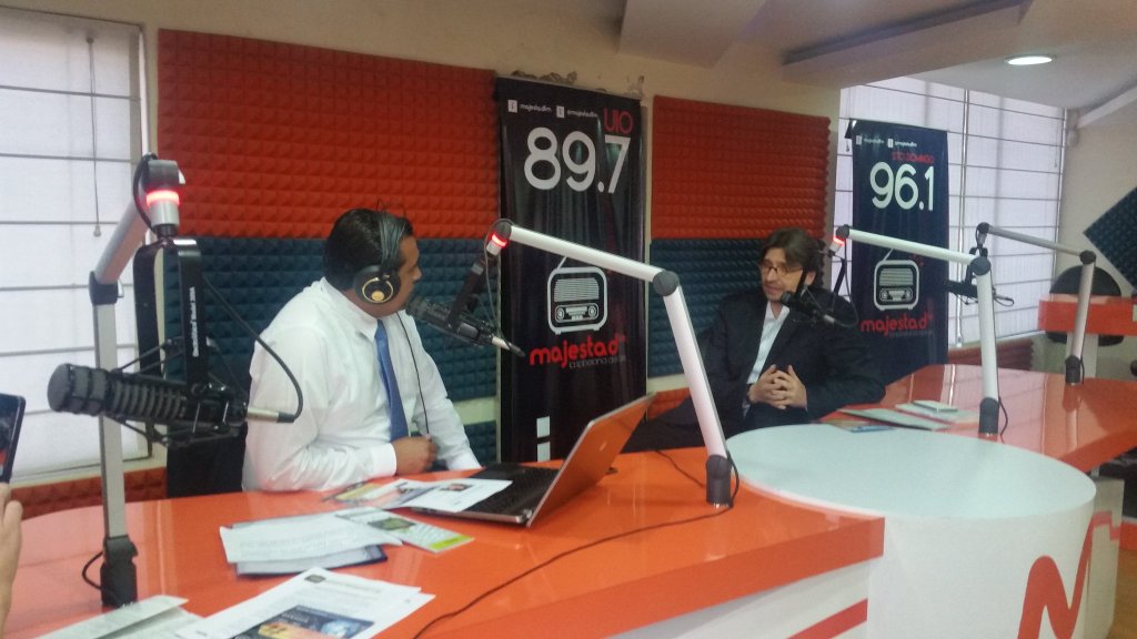 Entrevista en Radio Majestad Francisco Sierra Caballero